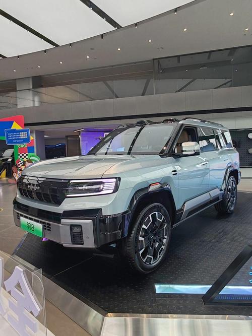 广州168比亚迪方程豹硬派越野的爆款，英菲尼迪35周年与你共成长